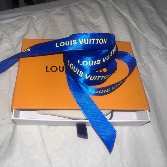 Louis Vuitton Black Space Bracelet - Picture 5 of 6